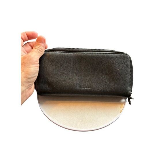 Genuine Leather Zip Wallet With Card Slots & ID Window For Men & Women - Picture 3 of 14